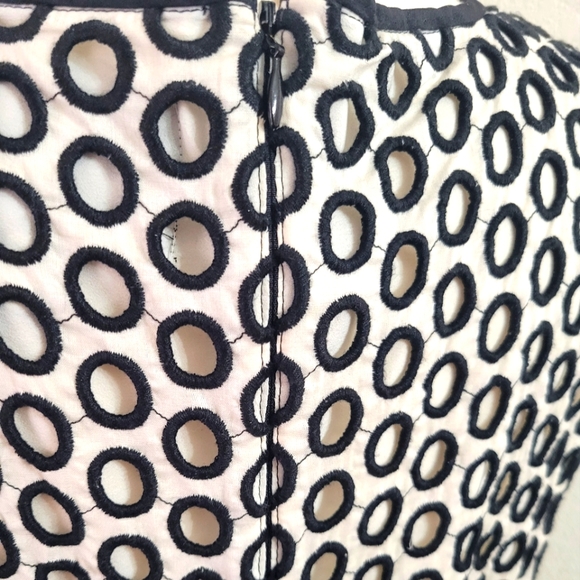 J.CREW Woman's Black & White Eyelet Dress size 10T - Picture 8 of 15